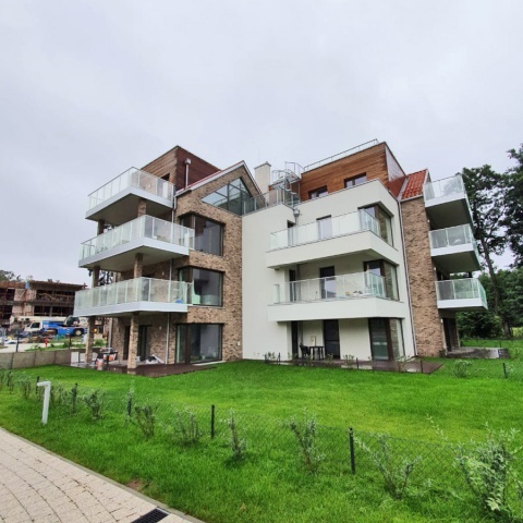 Безкаркасні каркасні системи для балконних огороджень, виробник Польща